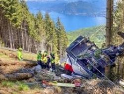 14 Orang Tewas dari Jatuhnya Kereta Gantung di Italia