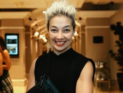 Vicky Burki Terapi Air Seni Sejak 2004