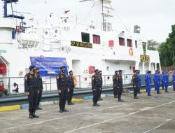 Antisipasi Masuknya Barang Ilegal, Bea Cukai Sulbagtara dan Polairud Sulut Patroli Laut Bersama