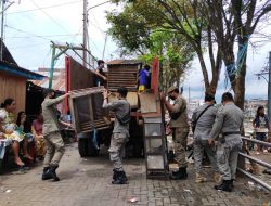Pemkot Manado Tertibkan Bangunan Liar Bantaran Sungai Sindulang