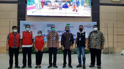 Tiga BUMN Ini Berikan Bantuan APD dan Vitamin ke Pemprov Sulut