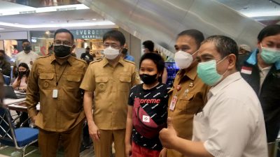 Wali Kota, Wakil Wali Kota dan Forkopimda Manado Kembali Pantau Vaksinasi di Megamall