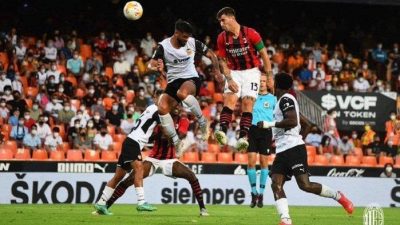 Laga Pramusim, AC Milan Kalah Adu Penalti Lawan Valencia