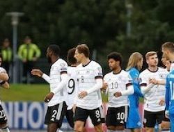 Jerman Menang Mudah atas Islandia