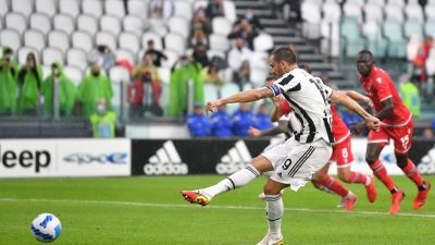 Juventus Menang 3-2 Lagi