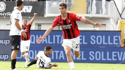 Maldini dan Diaz Antar Milan Raih Tiga Poin