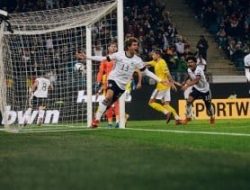 Jerman Susah Payah Kalahkan Rumania