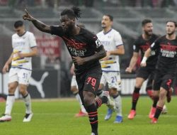 Sempat Tertinggal Dua Gol, Milan Sukses Raih Tiga Poin
