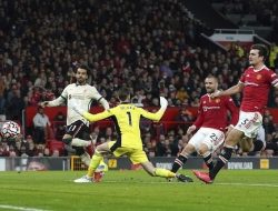 Liverpool Pesta Gol di Old Trafford