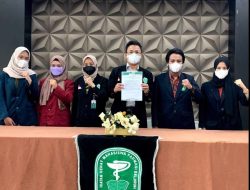 Hari Kesehatan Nasional Disambut dengan Tuntutan Pengesahan RUU Kefarmasian