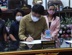 DPRD Manado Sahkan Perda Pengawasan Minuman Beralkohol dan Kota Layak Anak