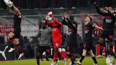 Menang Lawan Salernitana, Milan Naik ke Puncak Klasemen