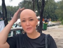Rambut Maia Estianty Digunting Botak?
