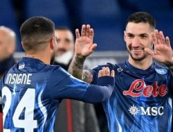 Menang Lawan Lazio, Napoli Rebut Puncak Klasemen