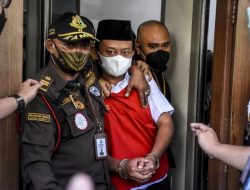 Pemerkosa 13 Santriwati Dihukum Penjara Semur Hidup