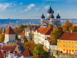 Estonia Tolak Turis Rusia