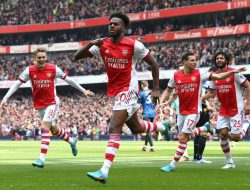 Arsenal Hantam MU 3-1