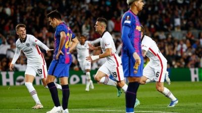 Barcelona Takluk Lawan Eintracht Frankfurt di Camp Nou