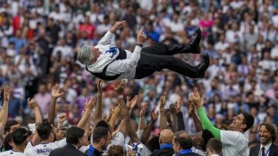 Carlo Ancelotti Pelatih Pertama Raih Juara Lima Liga Top Eropa