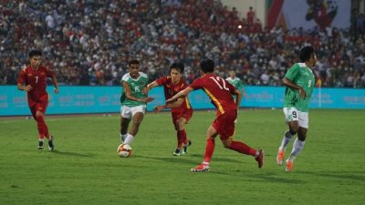 Fase Grup Sea Games, Timnas Indonesia Babak Belur Dihajar Vietnam