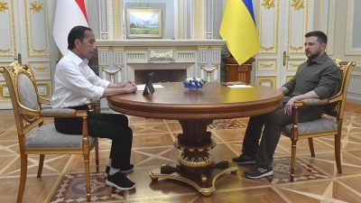 Presiden Ukraina: Jokowi Pemimpin Asia Pertama Datang ke Kyiv Sejak Invasi