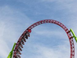 Dua Roller Coaster di Jerman Tabrakan, Puluhan Orang Luka-luka