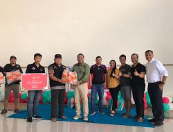 BNI Wilayah 11 Suluttenggomalut Berbagi Kebahagiaan Natal di Dua Gereja