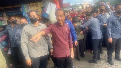 Jokowi Kunjungi Pasar Pinasungkulan Manado