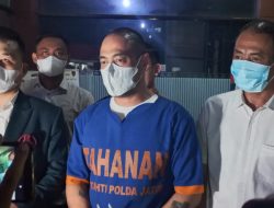 Artis Ferry Irawan Ditahan Polisi