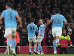 Manchester City Gusur Arsenal dari Puncak Klasemen