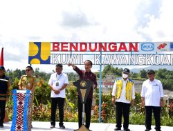 Resmikan Bendungan Kuwil, Jokowi Didampingi JG
