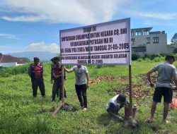 Bank BNI Pasang Plang di Kintal Milik John Hamenda