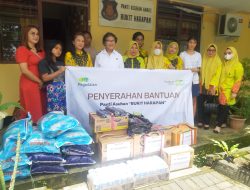 Pegadaian Manado 1 dan IIKP Berbagi dengan Anak Yatim Piatu