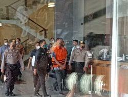 KPK Tahan Rafael Alun Trisambodo