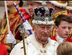 Charles III Dinobatkan Sebagai Raja Inggris
