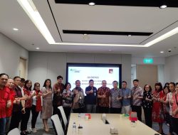 Bupati Minahasa dan Sejumlah Hukum Tua Kunjungi Plaza BPJAMSOSTEK