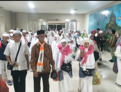 Ratusan Jamaah Haji Asal Sulut Tiba di Bandara Sam Ratulangi Manado