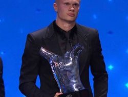 Erling Haaland Dinobatkan Sebagai Pemain Terbaik UEFA 2022/2023