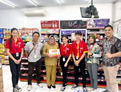 Alfamart Berbagi Voucher Belanja Tepat di Harpelnas