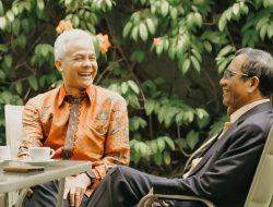 SAH! Mahfud MD Dampingi Ganjar
