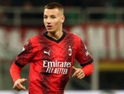 Francesco Camarda Pemain Termuda Debut di Serie A Italia