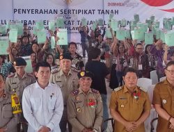 Presiden Serahkan 2,5 Juta Sertipikat dan Luncurkan Sertipikat Elektronik