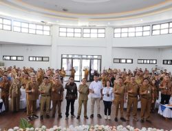 OJK Sulutgomalut Bekali 210 Perangkat Desa se-Boltim Tentang Literasi Keuangan