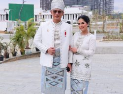 Pakaian Adat Apa Dikenakan AHY Saat Upacara Pengibaran Sang Merah Putih di IKN?