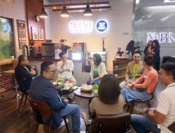 Harpelnas, Pemimpin BNI Wilayah 11 Suluttenggomalut Turun Menyapa Nasabah BNI Banking Cafe