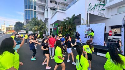 Ratusan Pelari Ikuti Fun Run Whiz Prime Hotel Megamas Manado