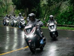 Honda PCX160, Tetap Terkoneksi dan Bebas Ribet dengan Honda RoadSync