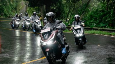 Honda PCX160, Tetap Terkoneksi dan Bebas Ribet dengan Honda RoadSync