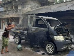  GEGER! Mobil pikap Gosong di Bogor, Sopir Terluka Parah Akibat Korsleting!
