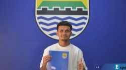 “Hamra Hehanussa Resmi Berseragam Persib! Proyek Peremajaan Skuat Makin Hot!”